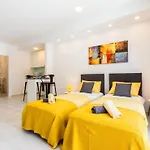 Spacious Two Sis Apartments In Zadar With Terrace