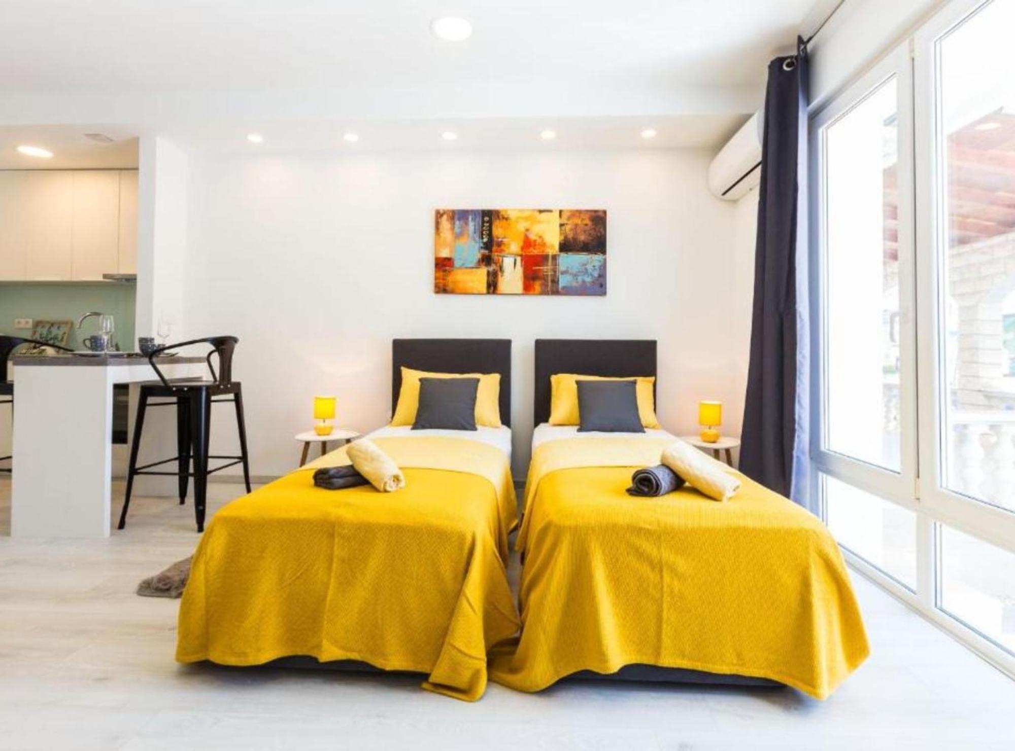 Apartman Spacious Two Sis In With Terrace Zadar