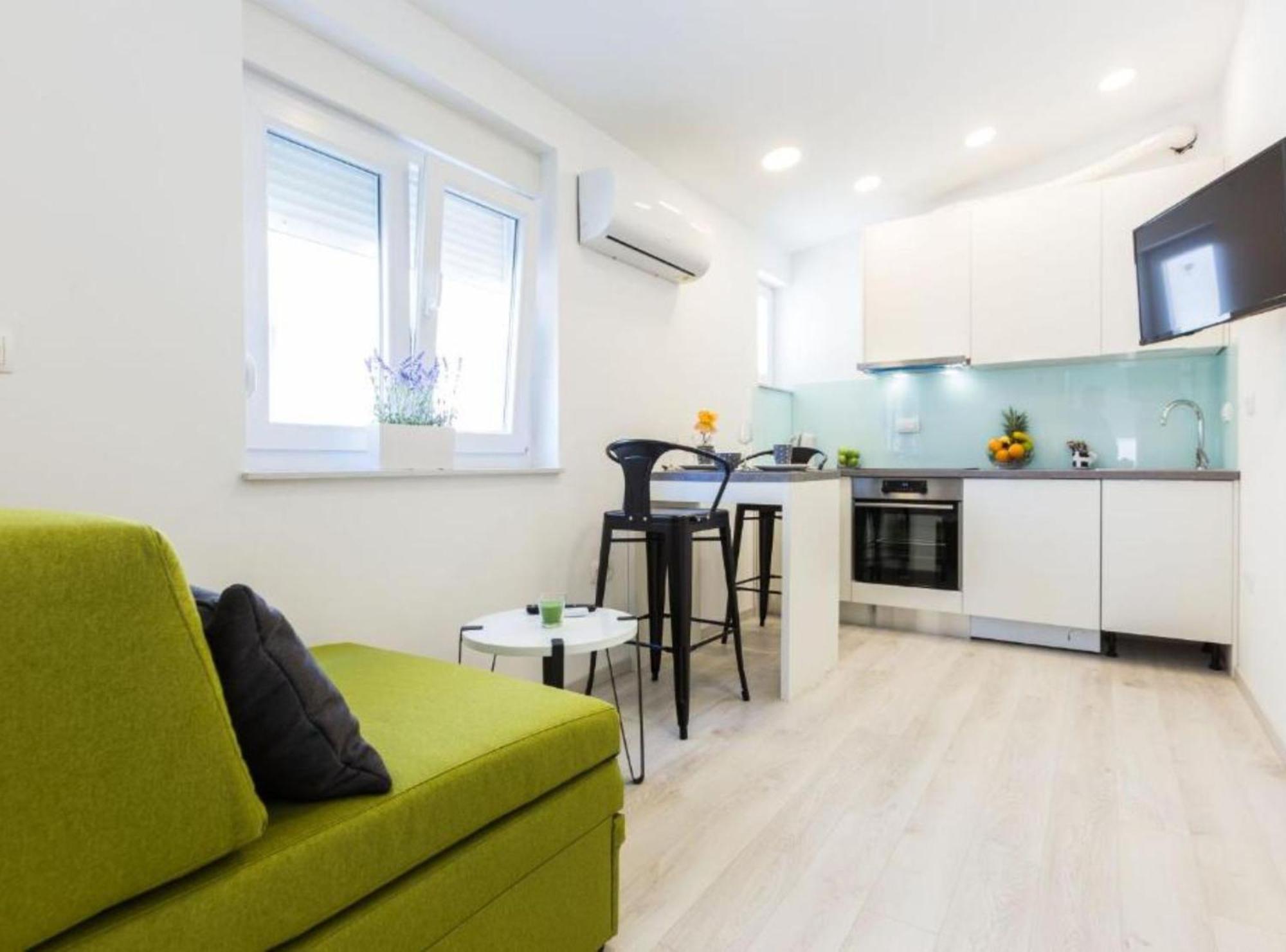 Spacious Two Sis In With Terrace * Zadar