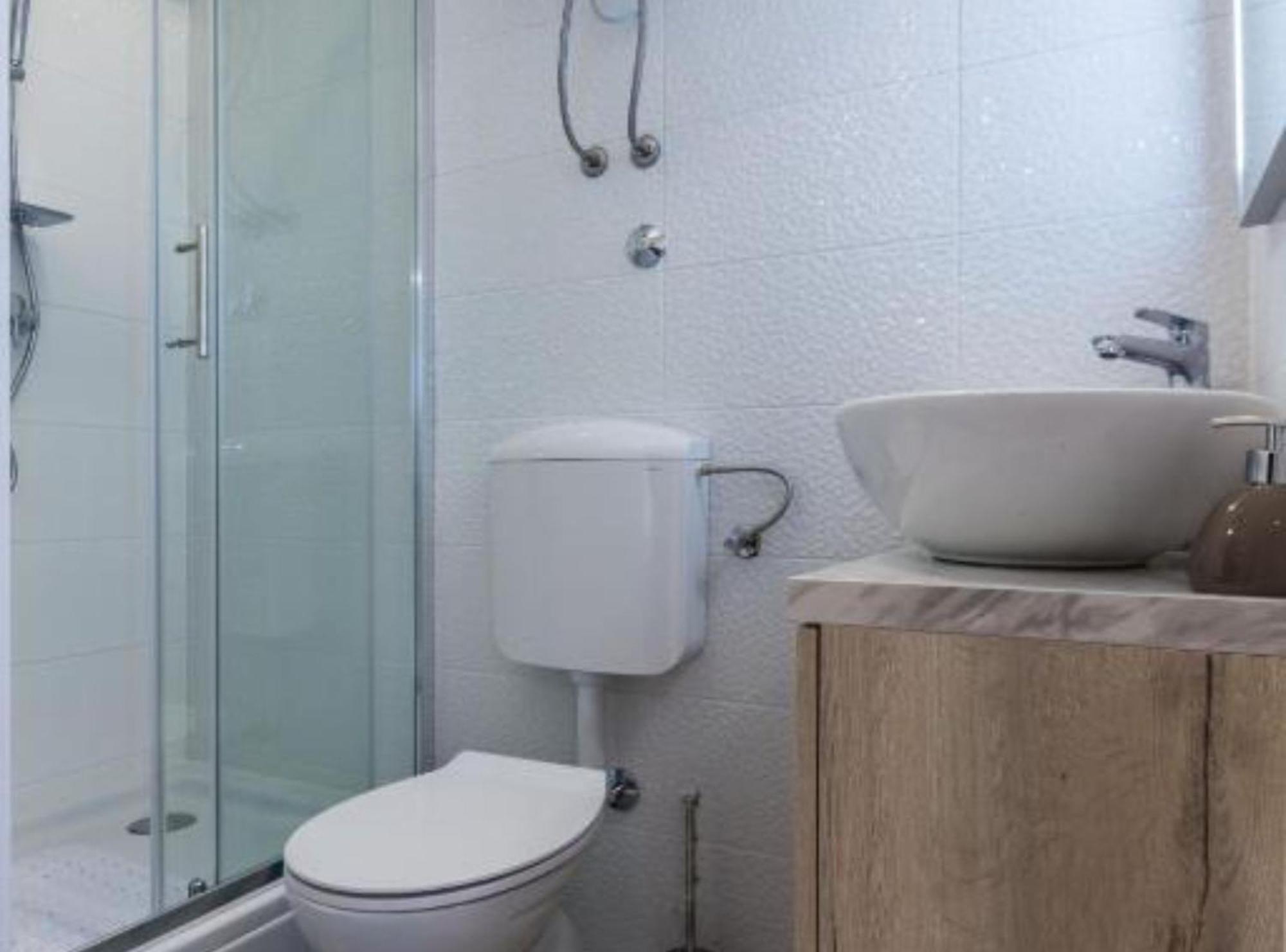 Spacious Two Sis In With Terrace Apartman